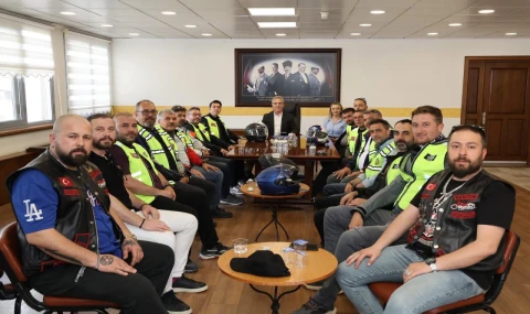 Nazilli’de Motosiklet Kulüplerinden Başkan Tetik’e Ziyaret