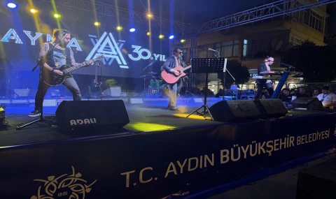 NAZİLLİ’DE AYNA RÜZGARI ESTİ: VATANDAŞLAR MÜZİĞE DOYDU