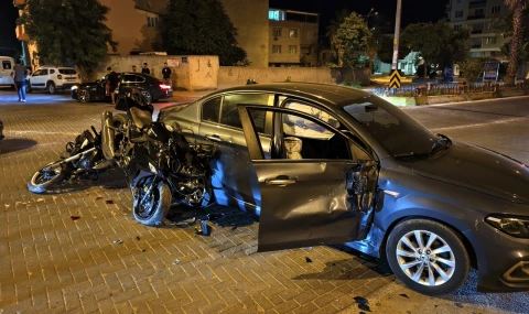 NAZİLLİ'DE İKİ MOTOSİKLET OTOMOBİLLE ÇARPIŞTI: 1 YARALI!