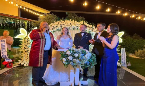 Nikâhı Başkan Özel Kıydı, Genç Çifte Ömür Boyu Mutluluk Diledi