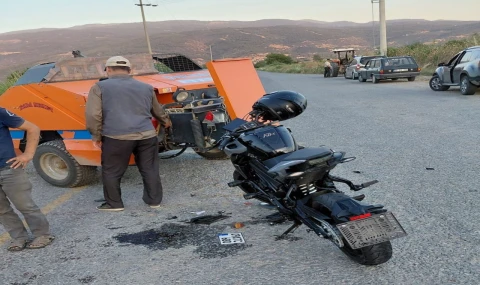 Patika Yola Dönüş Faciayla Sonuçlandı: Motosikletteki 2 Kişi Ağır Yaralı