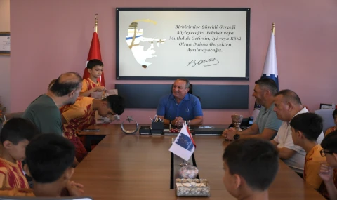 KUŞADASI BELEDİYESİ’NİN GÖNÜL KÖPRÜSÜ 9’UNCU YILINDA
