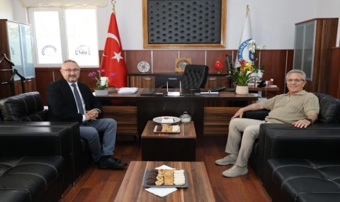 Nazilli Belediye Başkanı Ertuğrul Tetik’ten ADÜ Nazilli İİBF Dekanına Hayırlı Olsun Ziyareti