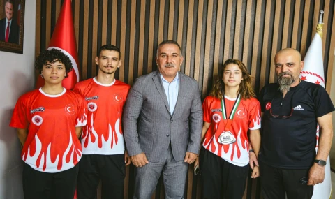 Aydınlı genç sporcu jujitsuda dünya 2'ncisi oldu