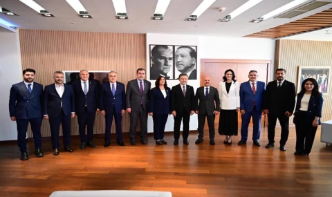 Başkan Çerçioğlu, Bakan Yumaklı’yı Aydın Büyükşehir Belediyesi’nde Ağırladı