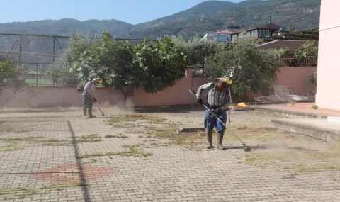 Bozdoğan Belediyesi okullarda çalışmalarını sürdürüyor
