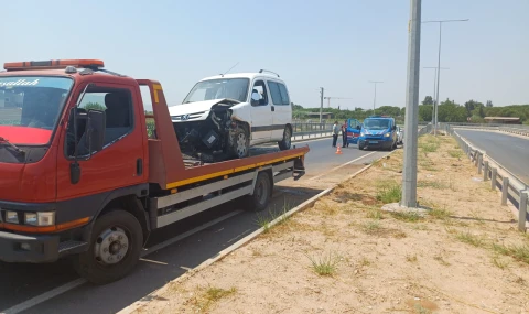 Kontrolden çıkan araç takla attı: 4 yaralı