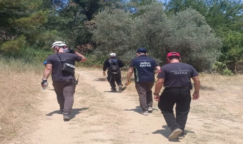 NAFAD EKİBİ SÖKE'DEKİ ARAMA ÇALIŞMALARINA DESTEK VERİYOR