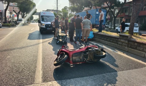 Nazilli’de Motosiklet Refüje Çarptı: 2 Yaralı