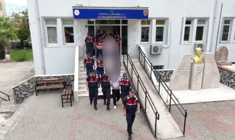 Güven kazanıp milyonluk alışveriş yaptılar, ödemeleri yapmayınca yakalandılar