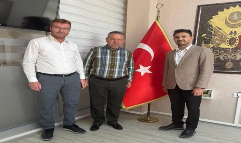 Yeşil Mahalle Muhtarı Şenol Öztürk’ten okul müdürlerine yeni eğitim yılı ziyareti
