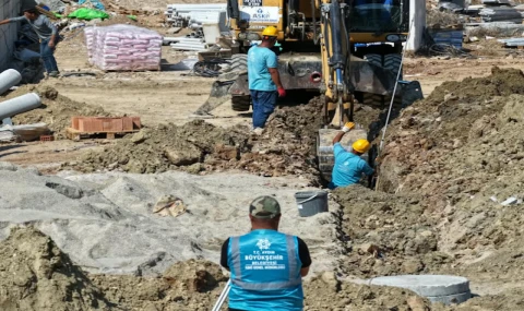 BAŞKAN ÇERÇİOĞLU’NDAN KUŞADASI’NDA ALTYAPI YATIRIMI
