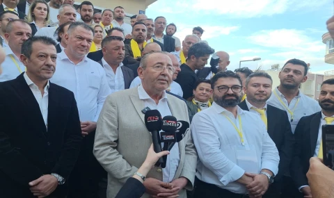 Kuşadası Ticaret Odası seçimlerinde çoğunluk 'Sarı Grup'un