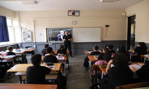 NAFAD’DAN OKULLARDA AFET FARKINDALIK EĞİTİMLERİ
