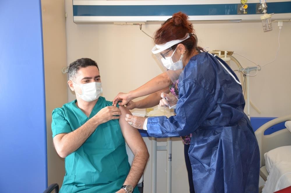 Aydın'da 139 bin 773 kişi Korona virüse karşı aşılandı