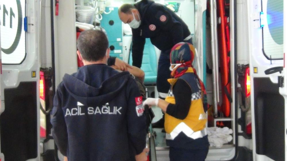 İlaçlama makinasına kolunu kaptıran usta hastaneye kaldırıldı